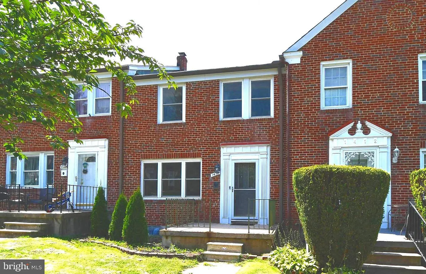 4 bed, 2.5 bath, 1780 sqft, $2,350 — Photo 1