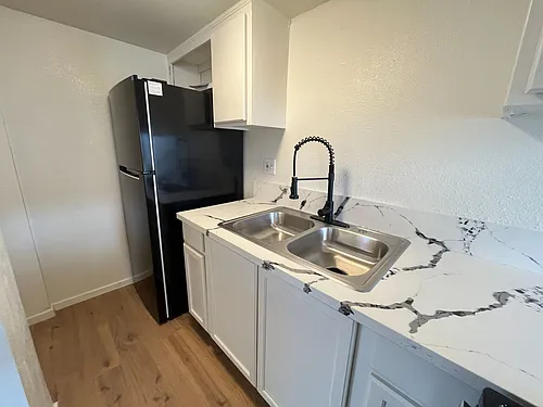 2410 S Mlk Jr. Blvd Photo 1