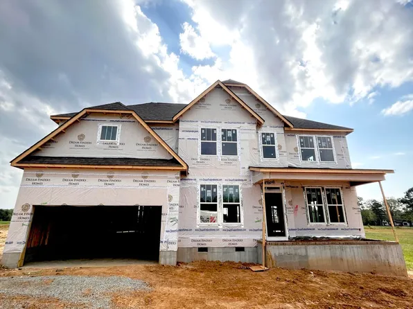 64 Maverick Ln, Dunn, NC 28334