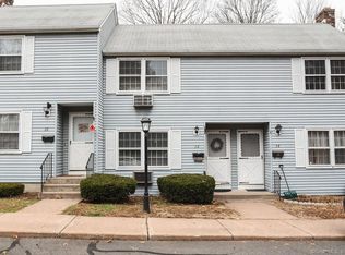 38 Grove St #B, Manchester, CT 06042