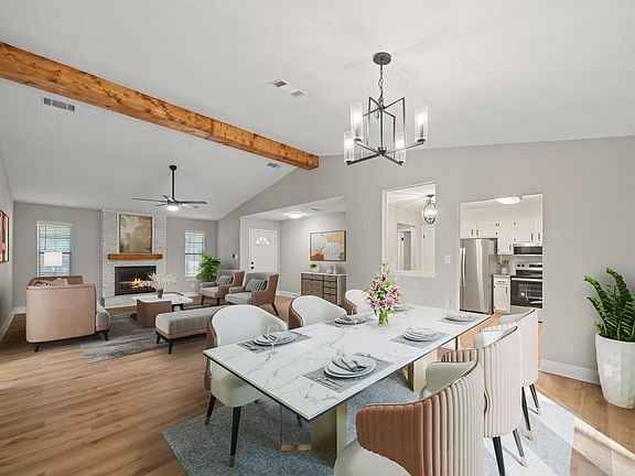 2nd image of 2727 Sanibel Pl