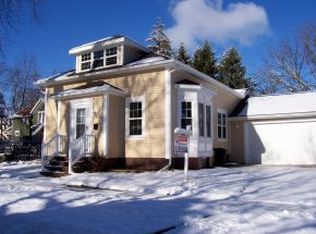 112 W Spring St, Appleton, WI 54911