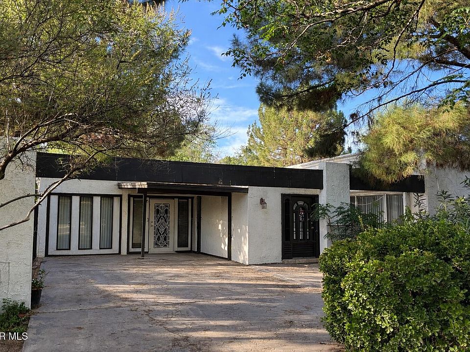 1st image of 320 Arboles Dr
