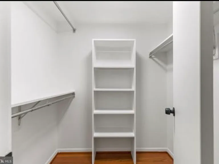 5505 Seminary Rd #402N — Photo 8