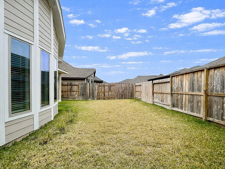 553 Sand Branch Dr — Photo 39