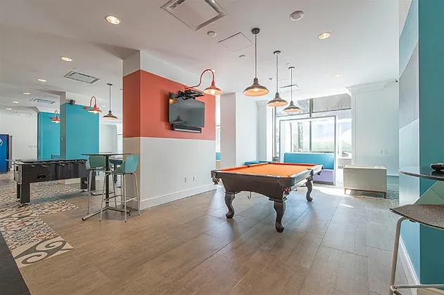 111 Cooper St — Photo 22
