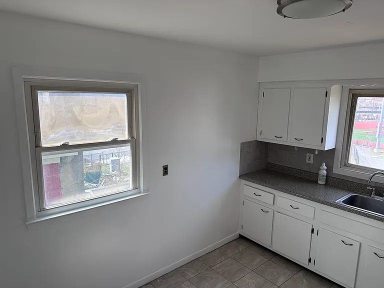 458 Highland Ave #3 — Photo 7
