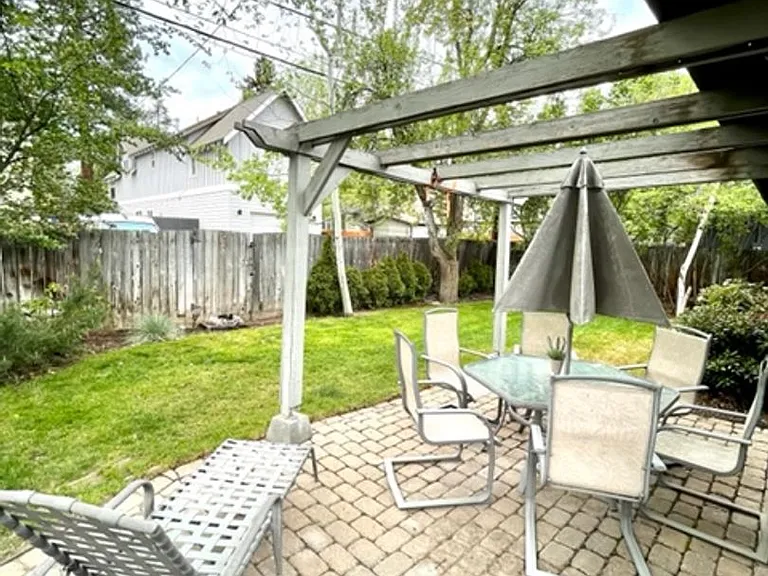 1339 NW Milwaukee Ave — Photo 19