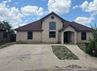 1023 Alpine Ave, Rio Grande City, TX 78582