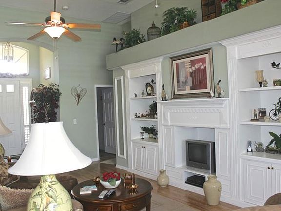 5th image of 1507 The Oaks Blvd