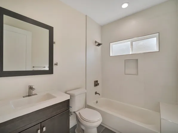 590 Riverside Rd, Oak View, CA 93022