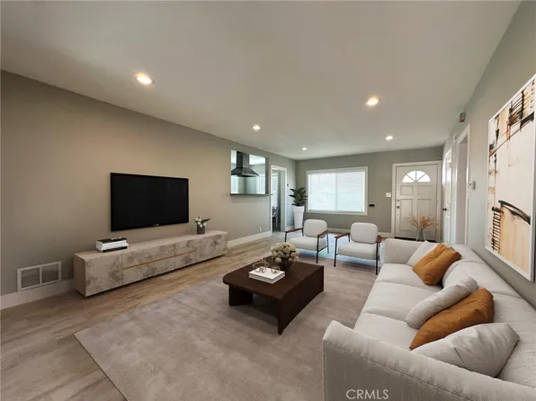 13229 Arcturus Ave, Gardena, CA 90249