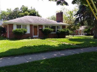 405 Greenfield Ave, Glen Ellyn, IL