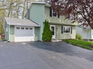 304 Elm Ave, Slinger, WI 53086