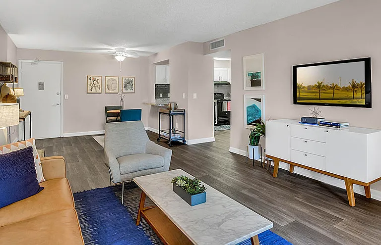 Marisol Vista Apartment Homes — Photo 9