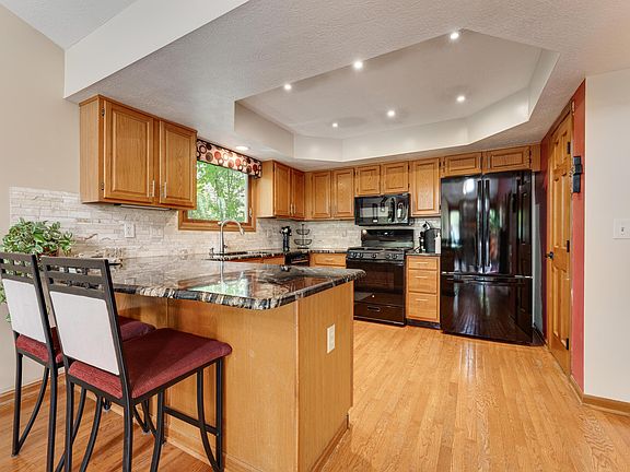 4th image of 4567 Cutwater Ln