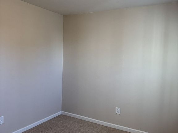 2nd image of 3949 Shallowcreek Ct