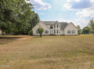 601 Par Dr, Jacksonville, NC 28540