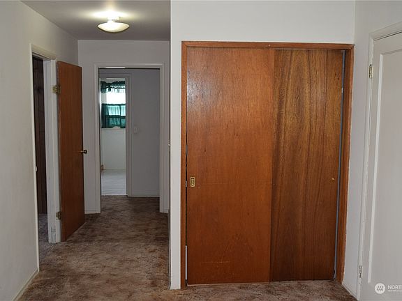 4th image of 122 Bogachiel Street
