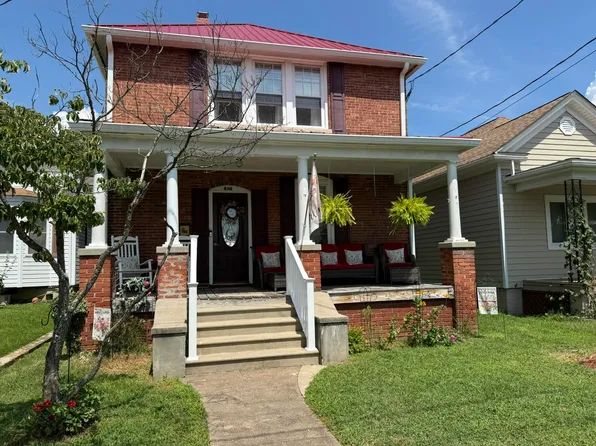506 Court St, Clifton Forge, VA 24422