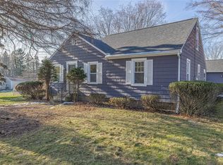 1505 Creek St, Rochester, NY 14625