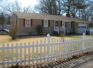 7 Alvero Rd, Coventry, RI 02816