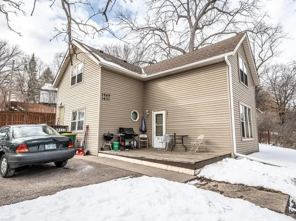 1649 Concord St N, South Saint Paul, MN 55075