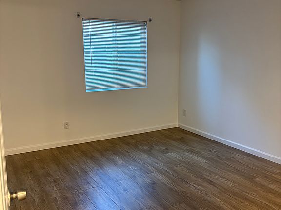 3rd image of 212 Woodland Pkwy Unit 132