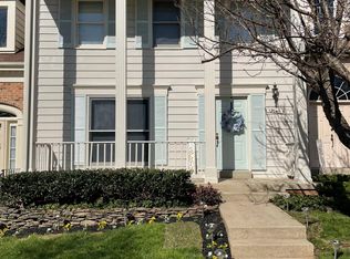12040 Gatewater Dr, Potomac, MD 20854