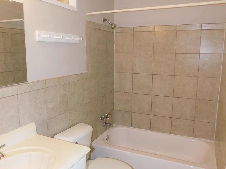 2921 Stratford Dr — Photo 21