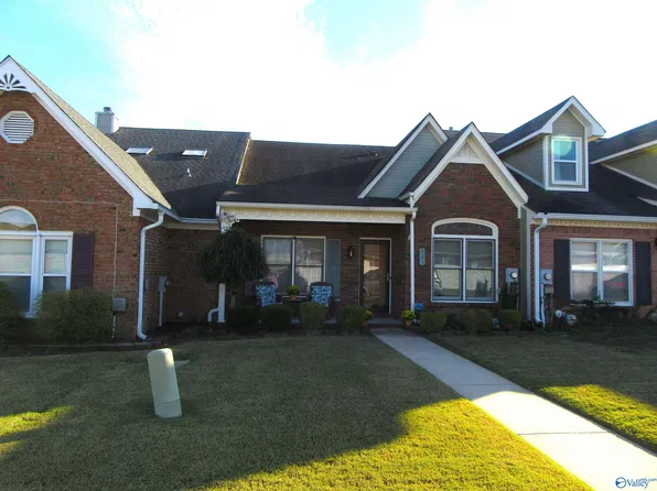 421 Covina Dr SW, Decatur, AL 35603