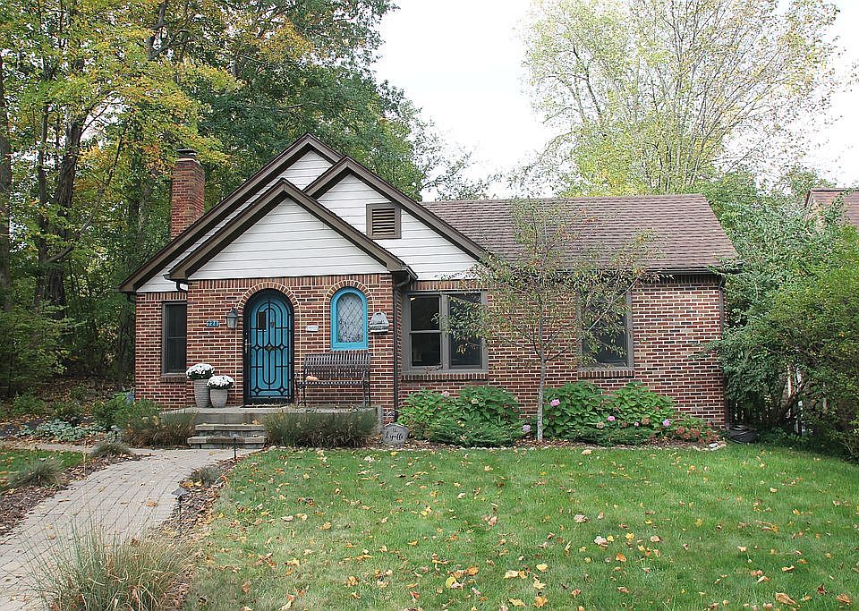 Front of house