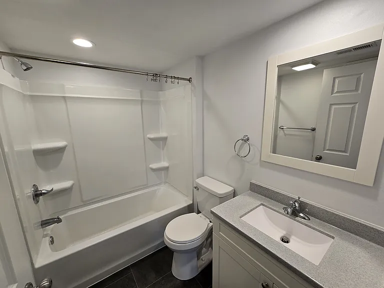 904 W Welsh St #B — Photo 21
