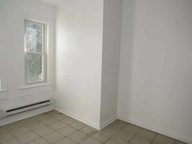 356 E Walnut Ln #2 — Photo 13