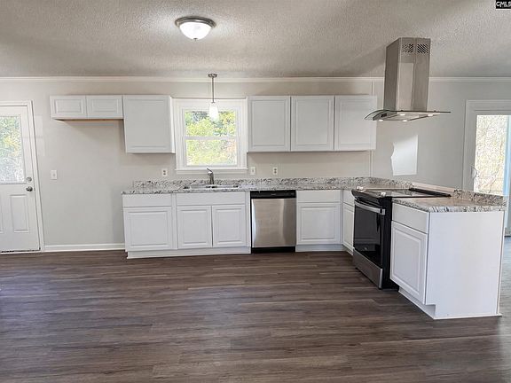 2nd image of 2774 Emanuel Church Rd