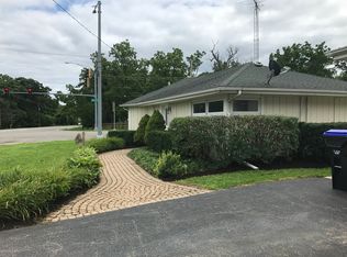 1103 Main St, Spring Grove, IL 60081