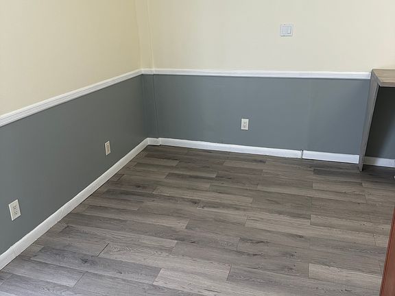 2nd image of 3623 Quentin Rd