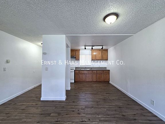 4th image of 6673 Hammond Ave E
