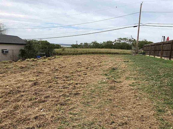 3rd image of 167 Vista Hermosa