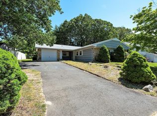 80 Oxford Ln, Matawan, NJ 07747