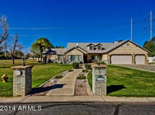 2102 E Vaughn Ave, Gilbert, AZ 85234