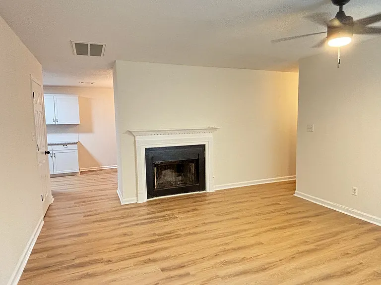 235 Clyde Cole Rd — Photo 3