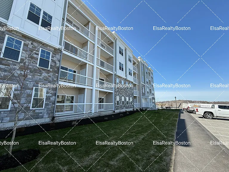 6 Stratton Dr #110 — Photo 15