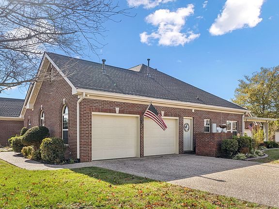 3rd image of 1734 Summerplace Dr