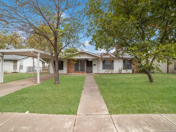 5051 Seabreeze Dr, San Antonio, TX 78220