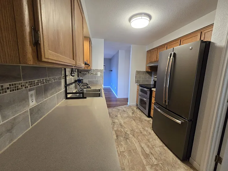 160 Keeler Ct — Photo 6