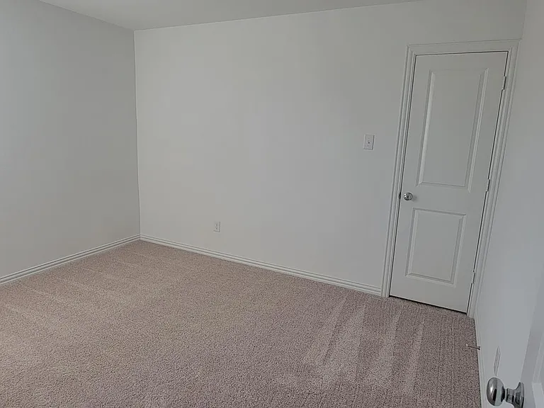 9901 Diamondhead Dr — Photo 5