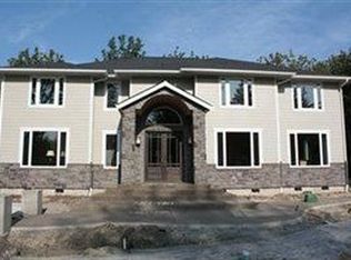 2742 Sound View Ln NW, Olympia, WA 98502