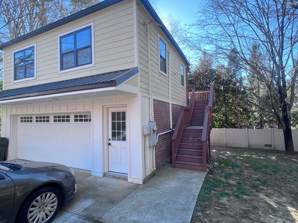 3230 W Shadowlawn Ave NE #1