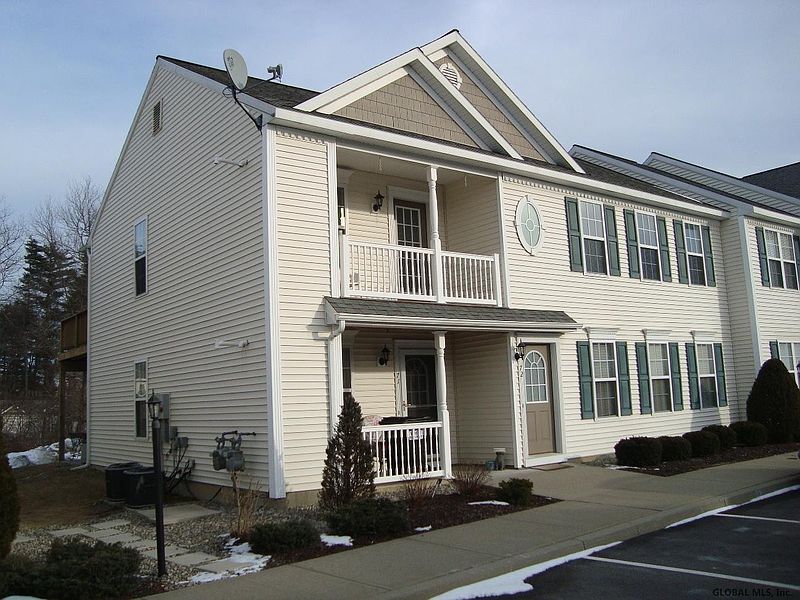 2nd image of 72 MORNING GLORY Way